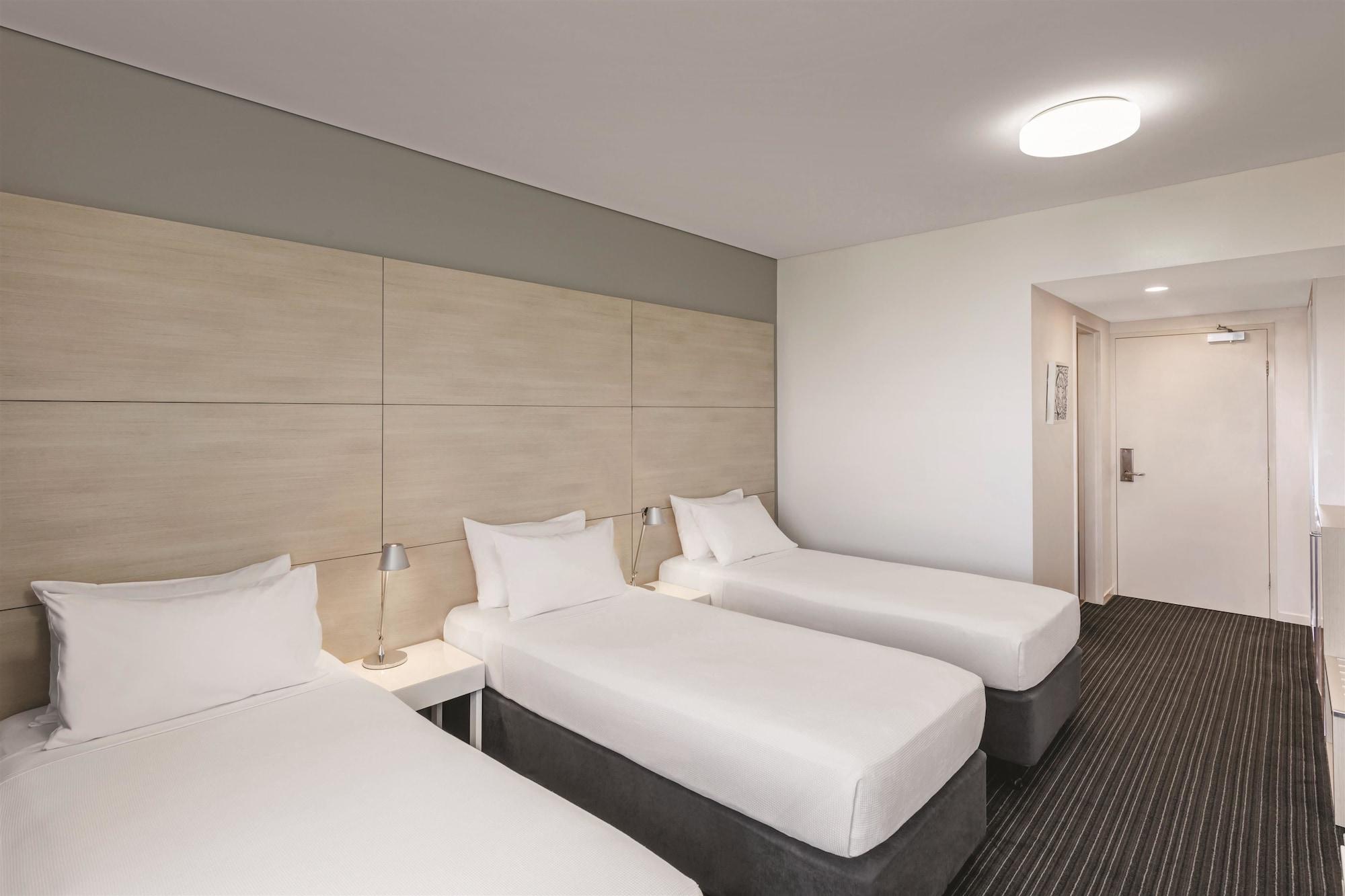 Vibe Hotel Darwin Waterfront Exteriör bild