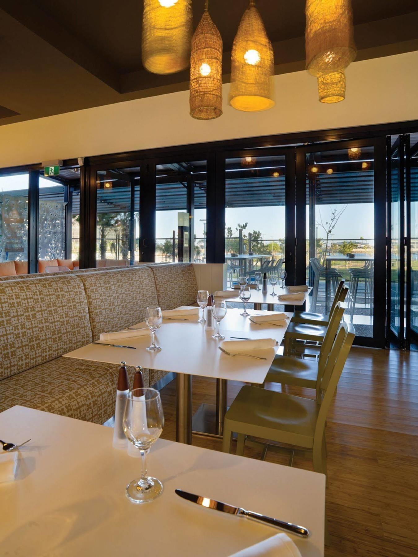 Vibe Hotel Darwin Waterfront Restaurang bild